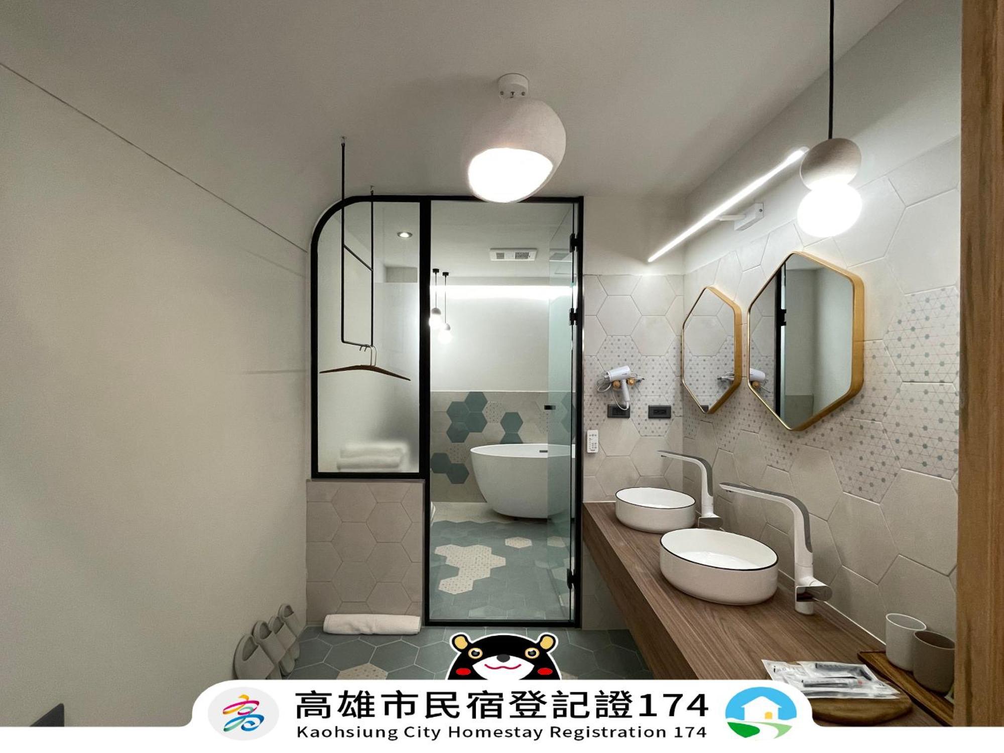 Green Inn Kaohsiung Bagian luar foto